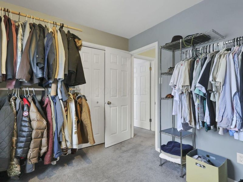 1065 Bernard Road, Columbus, OH 43221 Photo 24