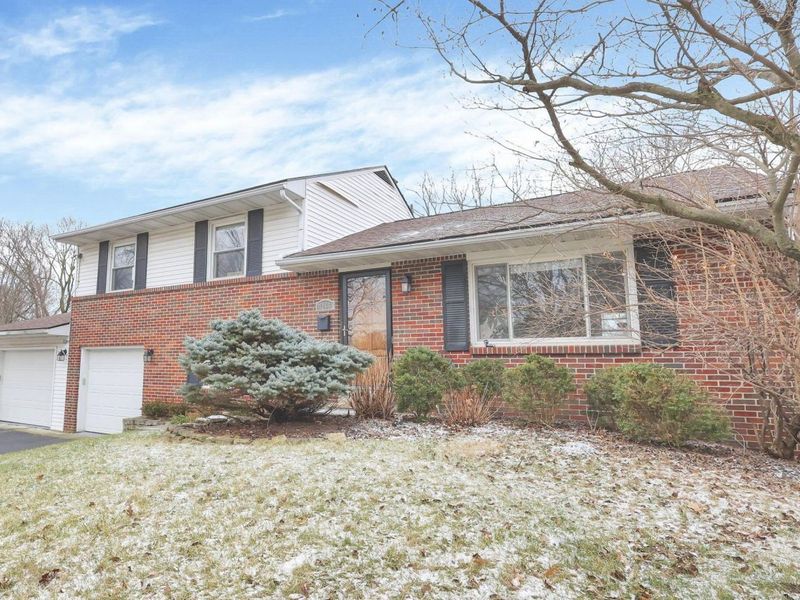 1065 Bernard Road, Columbus, OH 43221 Photo 3