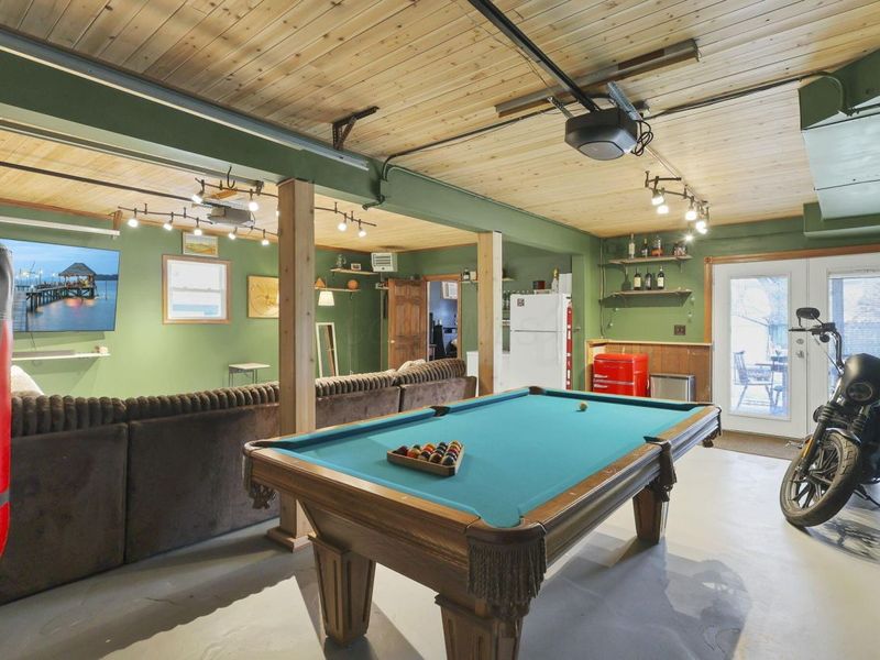 1065 Bernard Road, Columbus, OH 43221 Photo 36