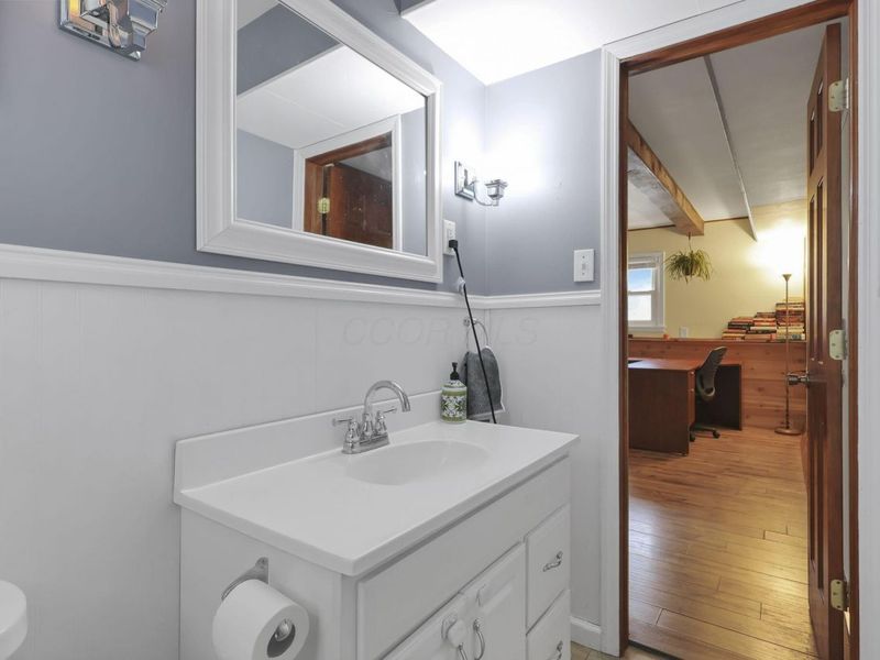 1065 Bernard Road, Columbus, OH 43221 Photo 40