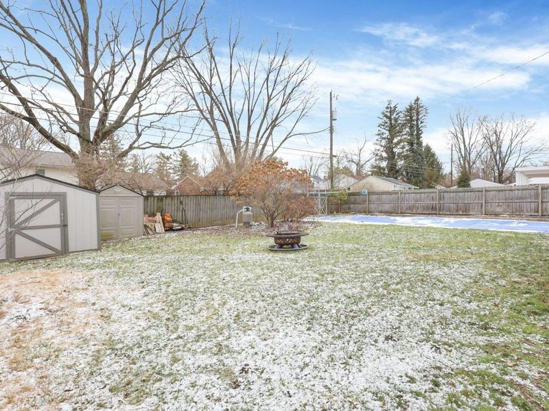 1065 Bernard Road, Columbus, OH 43221 Photo 46