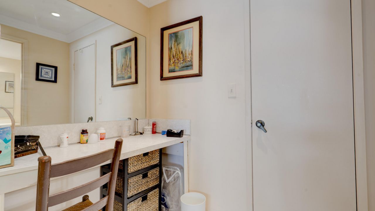 79901 Overseas Highway, Unit 204, Islamorada, FL 33036 Photo