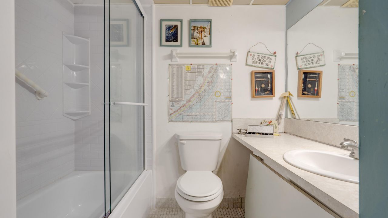 79901 Overseas Highway, Unit 204, Islamorada, FL 33036 Photo