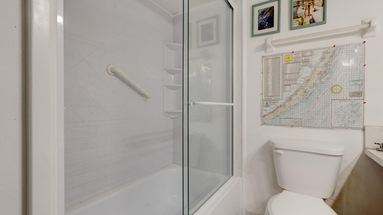 79901 Overseas Highway, Unit 204, Islamorada, FL 33036 Photo