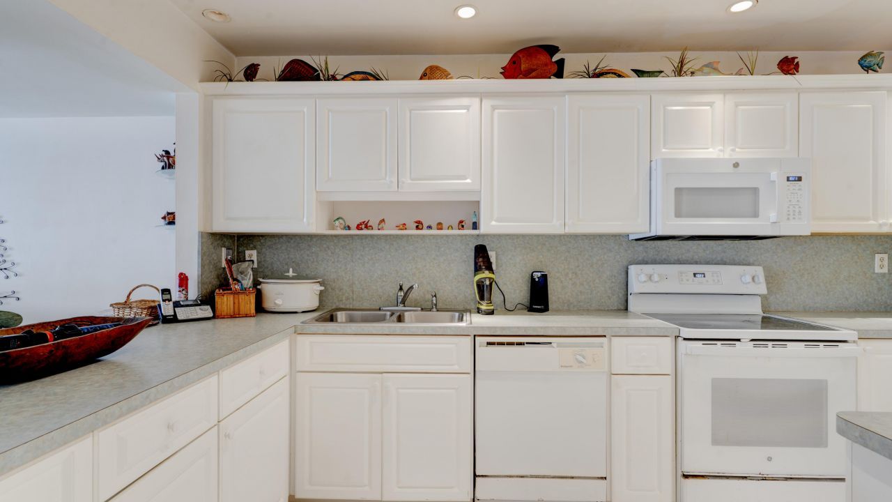 79901 Overseas Highway, Unit 204, Islamorada, FL 33036 Photo