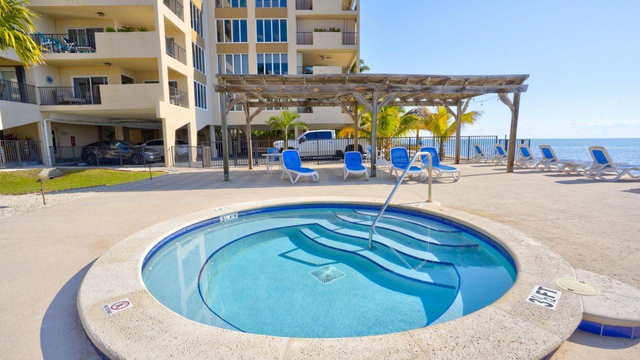 79901 Overseas Highway, Unit 204, Islamorada, FL 33036 Photo