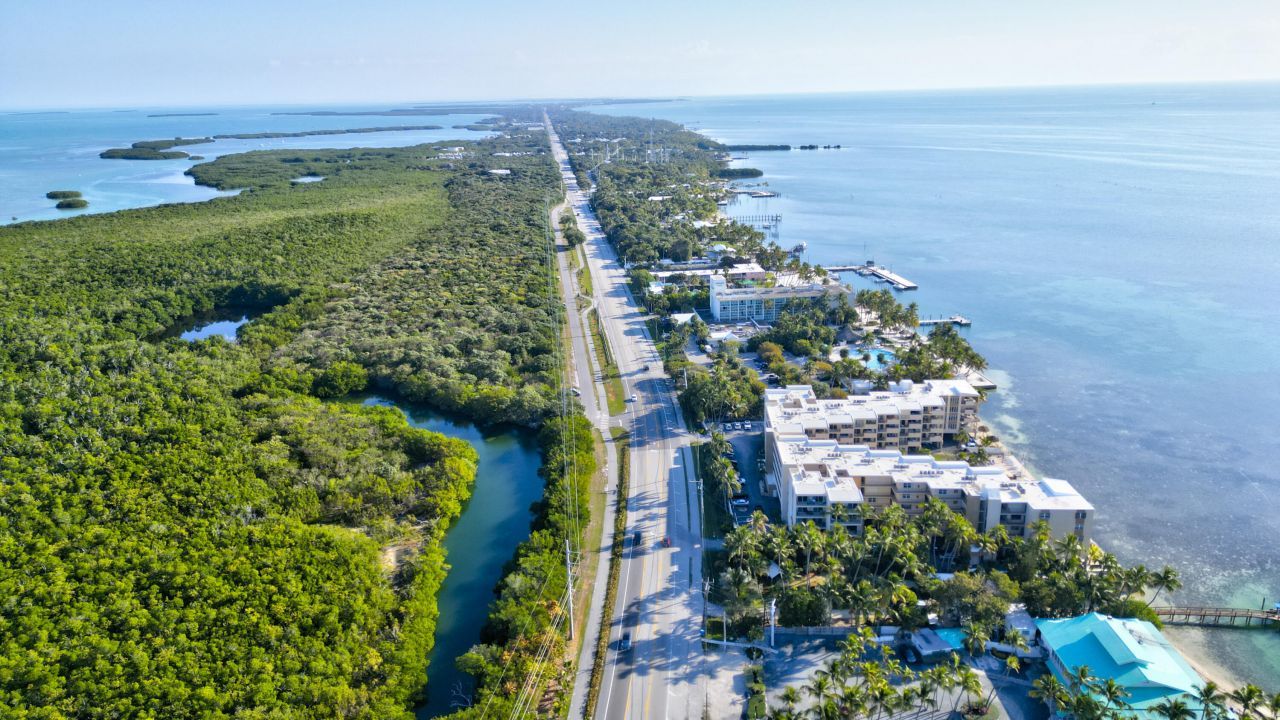 79901 Overseas Highway, Unit 204, Islamorada, FL 33036 Photo