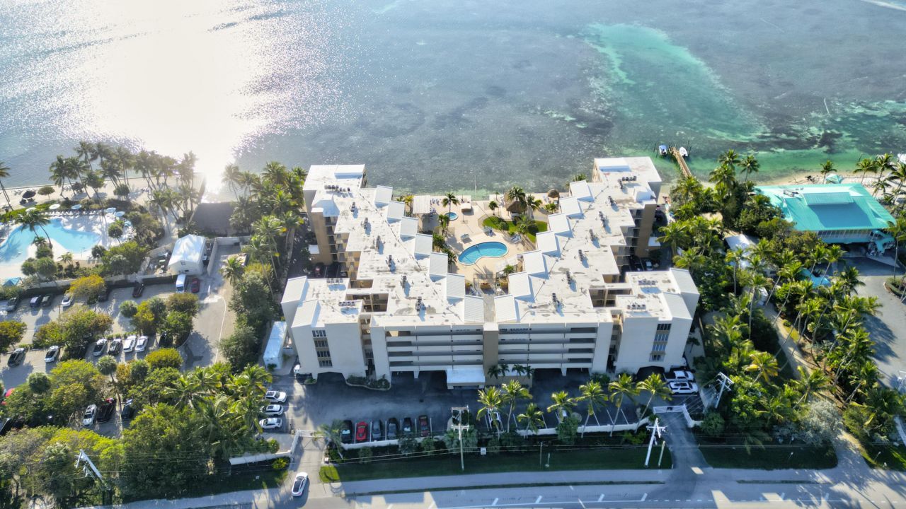 79901 Overseas Highway, Unit 204, Islamorada, FL 33036 Photo