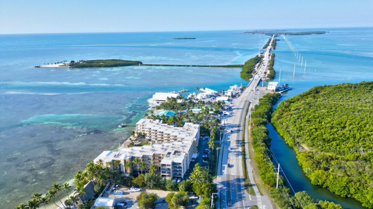79901 Overseas Highway, Unit 204, Islamorada, FL 33036 Photo