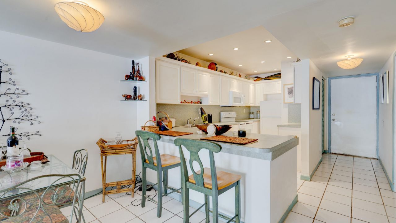 79901 Overseas Highway, Unit 204, Islamorada, FL 33036 Photo