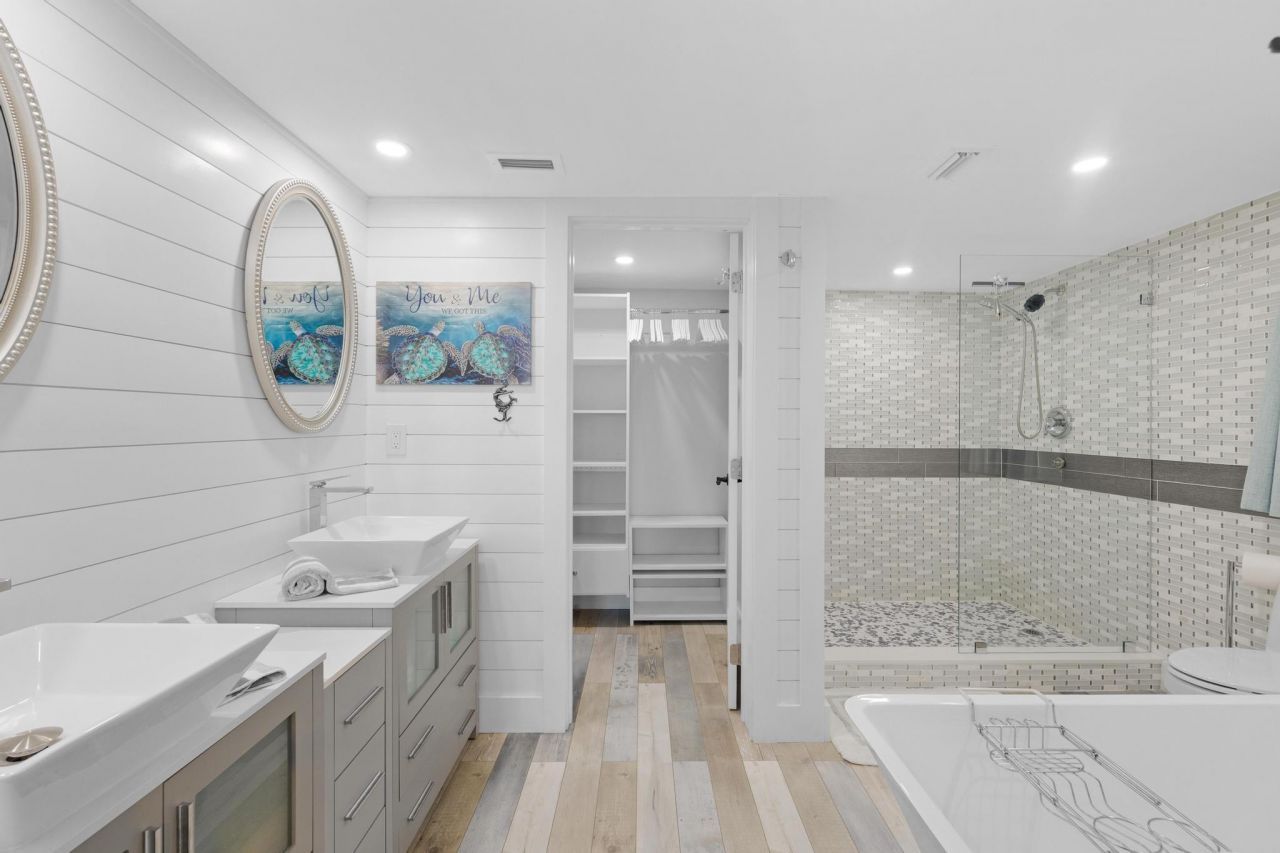 1998 Overseas Highway, Unit A22, Marathon, FL 33050 Photo