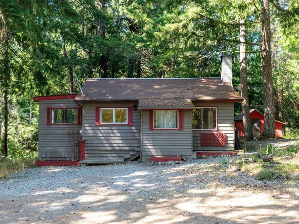 1725 Elford Rd, Shawnigan Lake, BC V0R 2W2