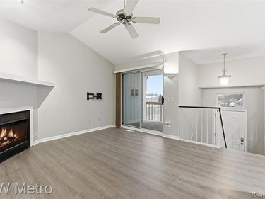 1563 N Bywood Avenue, Clawson, MI 48017