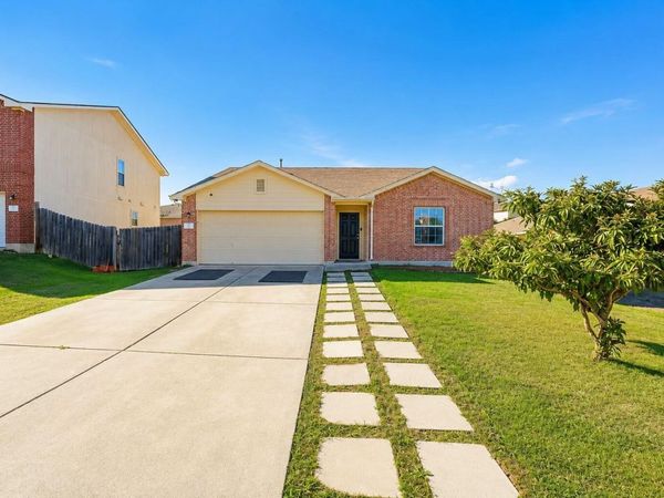 173 Peppergrass CV, Kyle, TX 78640
