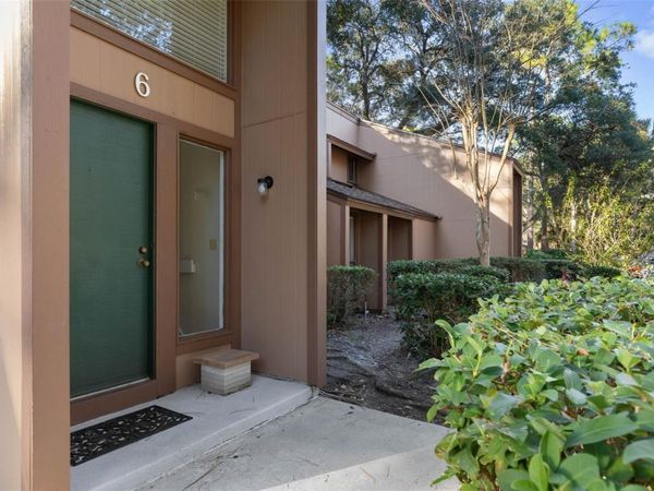 6 GREENBRIAR COURT, Unit 6, PALM COAST, FL 32137