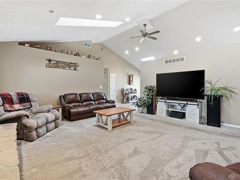 7353 Ross Road, Oregonia, OH 45054 Photo 17