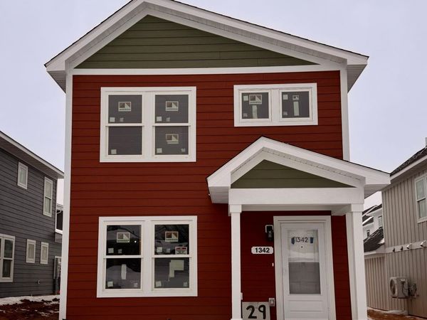 1342 Winthrop Street N, Saint Paul, MN 55119