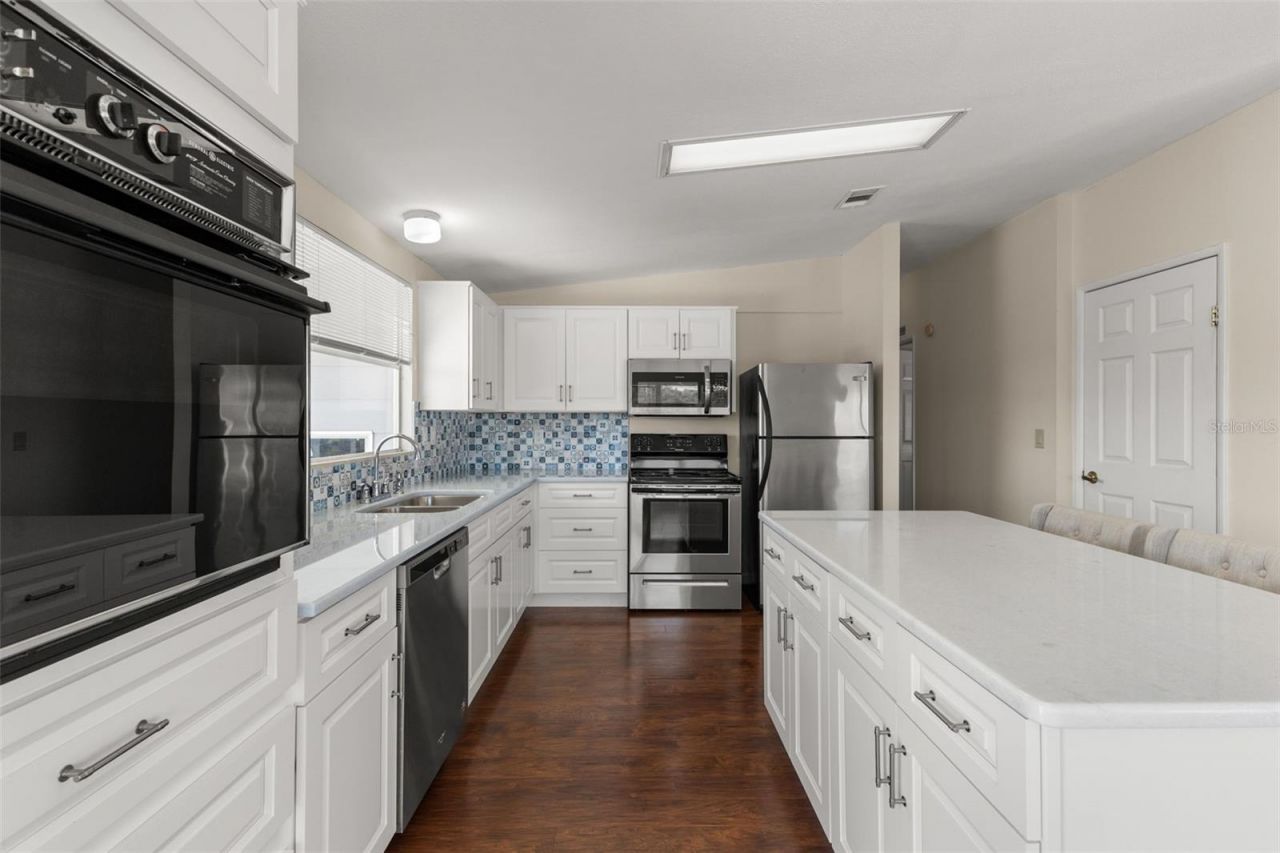 7113 Mount Piney Road Ne, Unit 719, Saint Petersburg, FL 33702 Photo