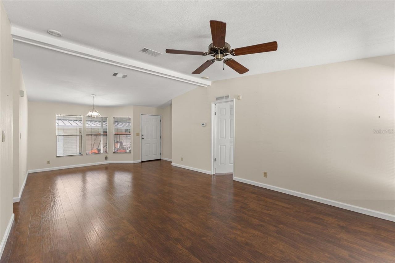 7113 Mount Piney Road Ne, Unit 719, Saint Petersburg, FL 33702 Photo