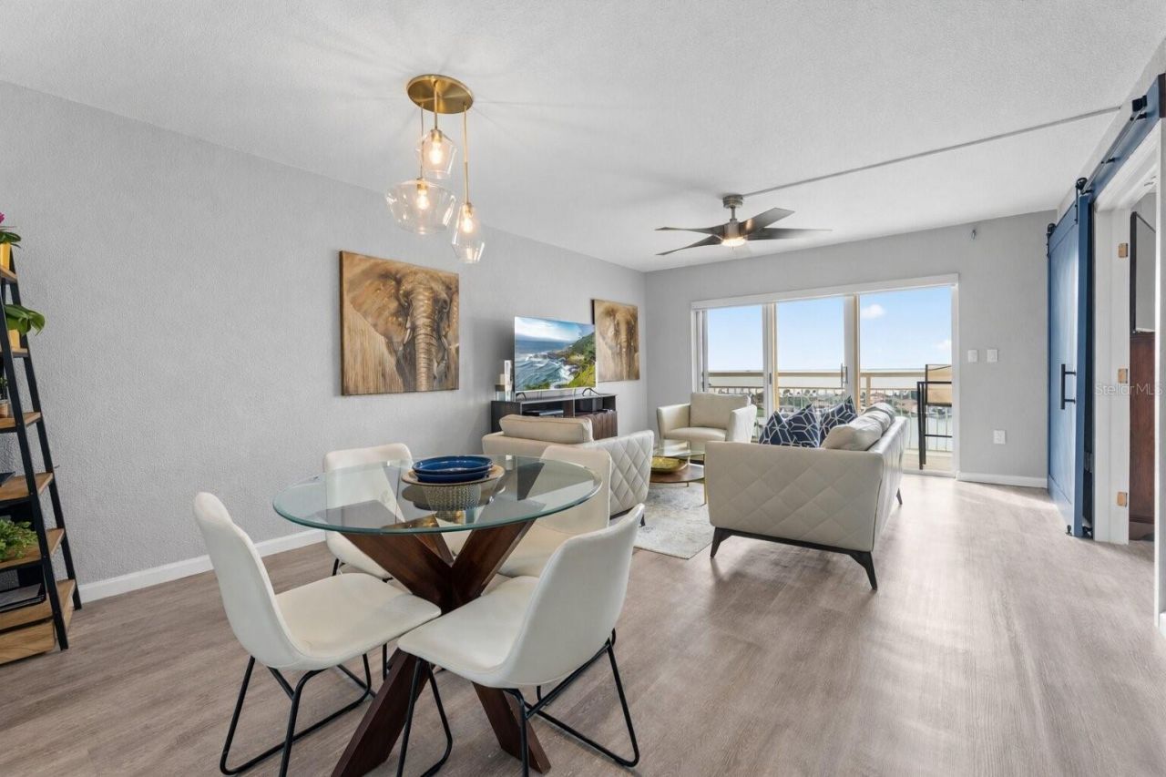 4900 Brittany Drive S, Unit 1808, Saint Petersburg, FL 33715 Photo