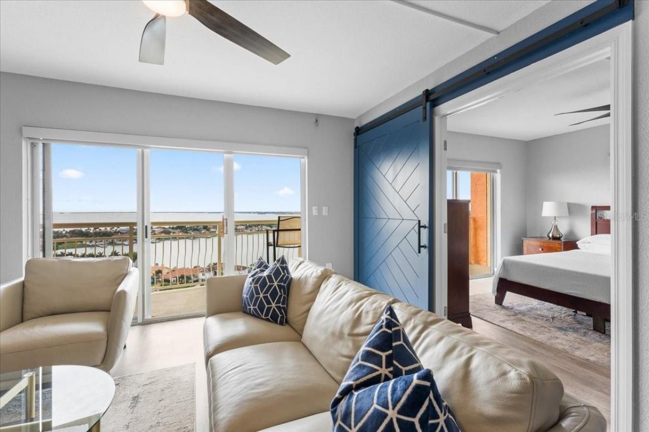 4900 Brittany Drive S, Unit 1808, Saint Petersburg, FL 33715 Photo