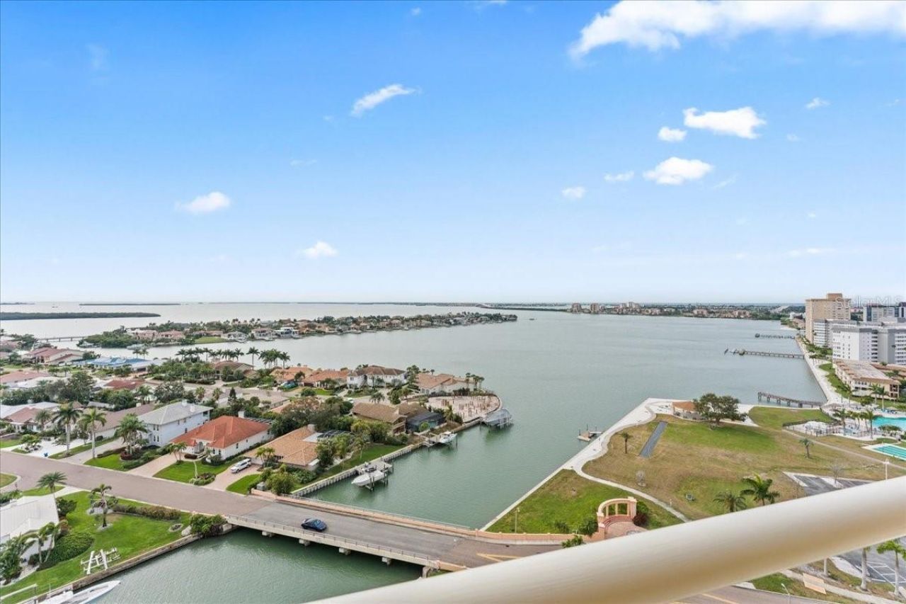 4900 Brittany Drive S, Unit 1808, Saint Petersburg, FL 33715 Photo