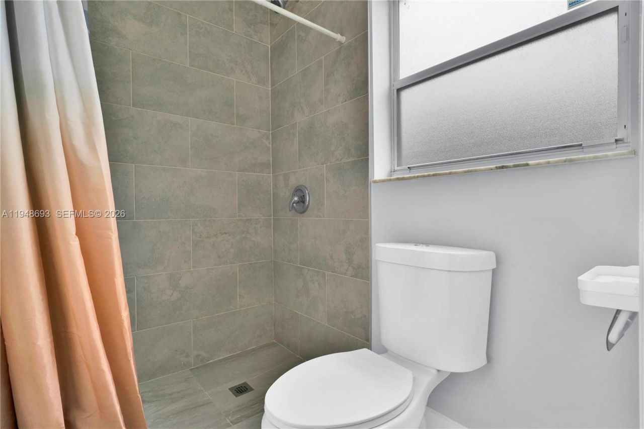 74 NW 2nd St, Homestead, FL 33030 Photo