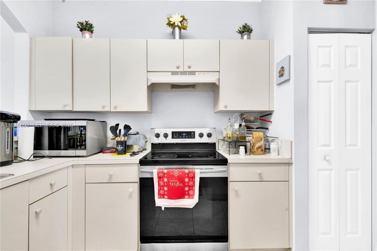 74 NW 2nd St, Homestead, FL 33030 Photo