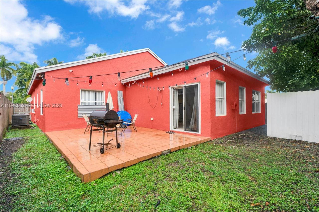 74 NW 2nd St, Homestead, FL 33030 Photo