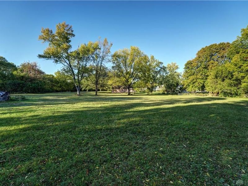 275 N Jay Street, West Milton, OH 45383 Photo 31