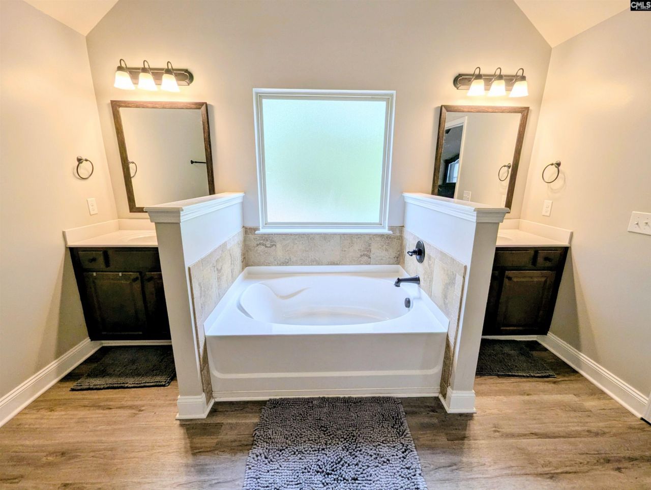 635 Angel Oak Lane Photo 20