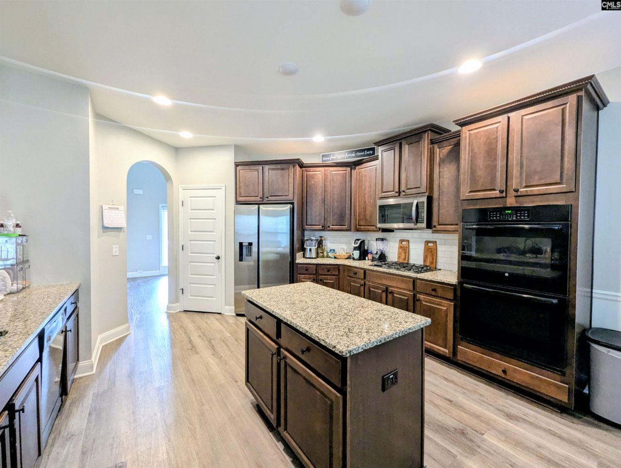 635 Angel Oak Lane Photo 5