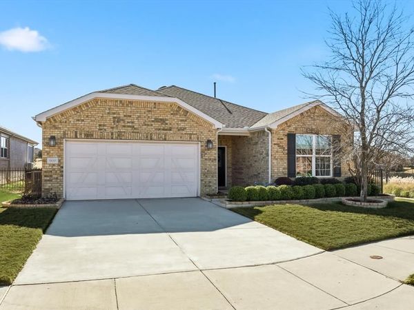 900 Memorial Drive, Little Elm, TX 76227