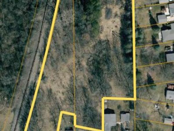Lt1 W DEKORA STREET, Saukville, WI 53080