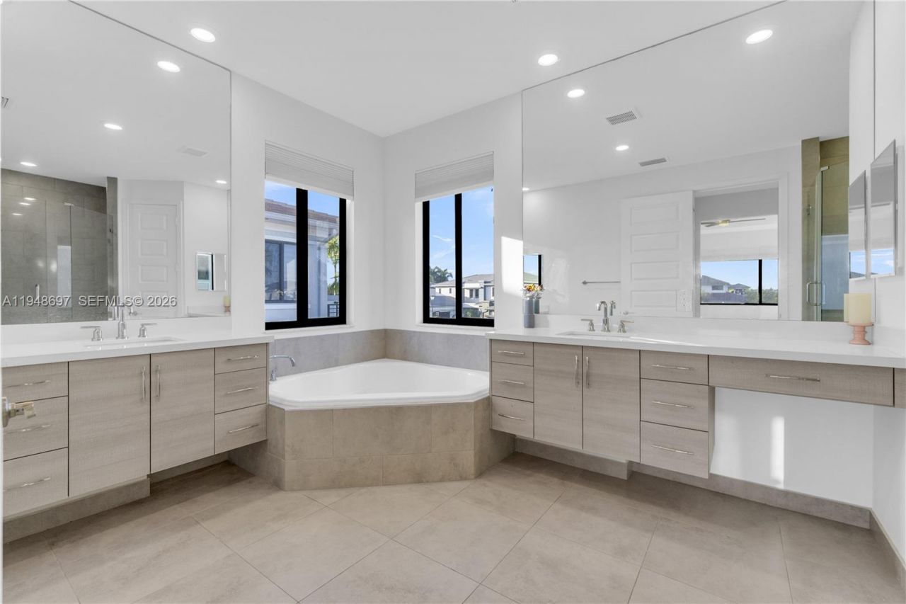 10890 Shore St, Parkland, FL 33076 Photo