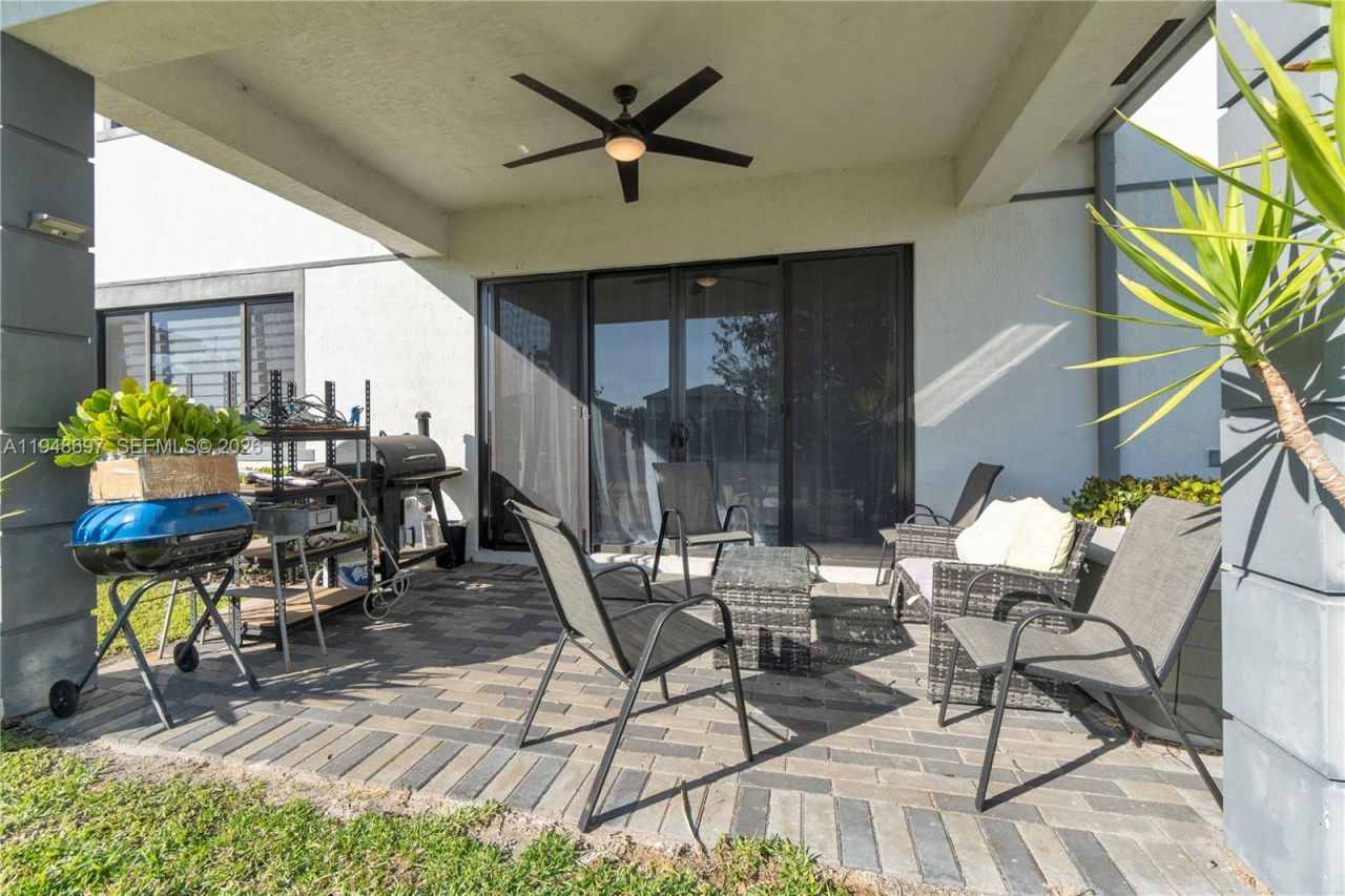 10890 Shore St, Parkland, FL 33076 Photo