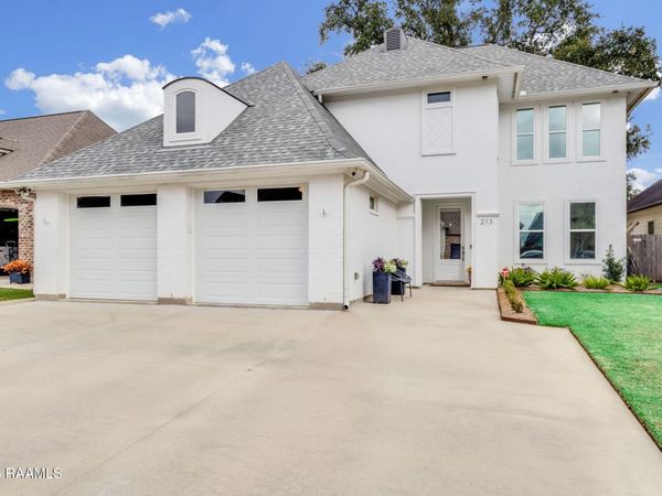 213 Cypress View Drive , Youngsville, LA 70592