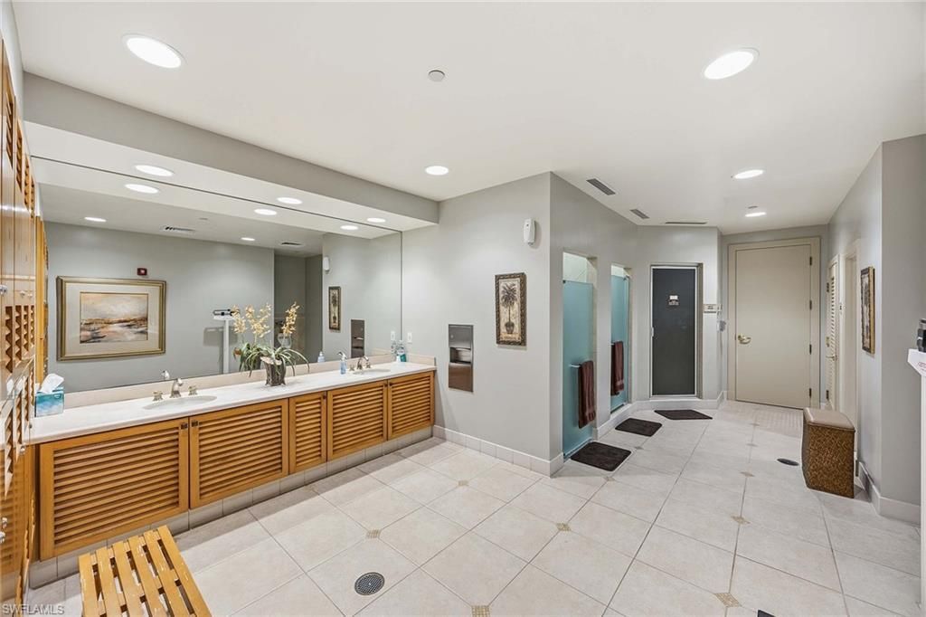 4801 Bonita Bay Blvd, Unit 2004, Bonita Springs, FL 34134 Photo