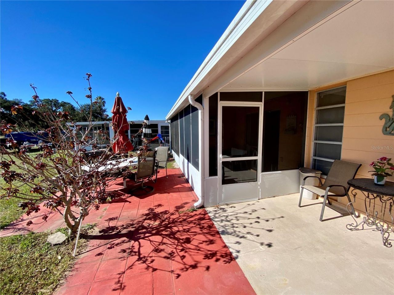 3429 Club Circle, Lakeshore, FL 33854 Photo