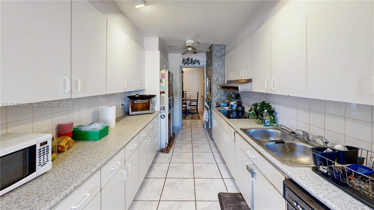 2420 NW 132nd St, Miami, FL 33167 Photo