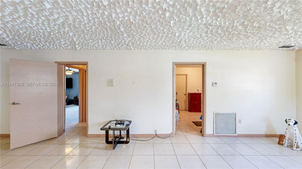 2420 NW 132nd St, Miami, FL 33167 Photo