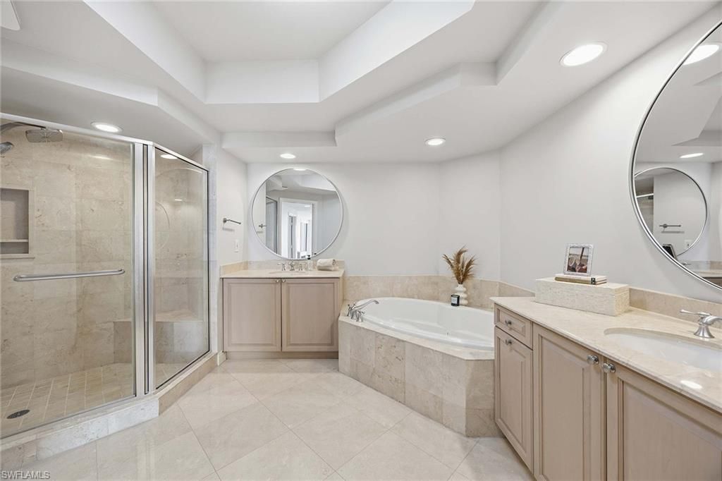 4801 Bonita Bay Blvd, Unit 2004, Bonita Springs, FL 34134 Photo