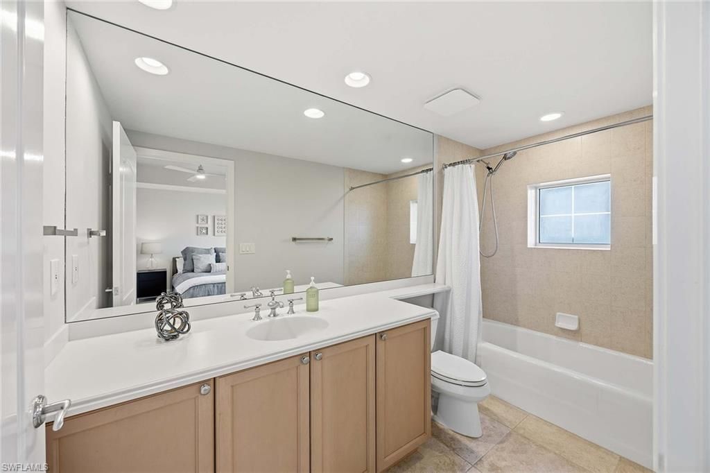 4801 Bonita Bay Blvd, Unit 2004, Bonita Springs, FL 34134 Photo