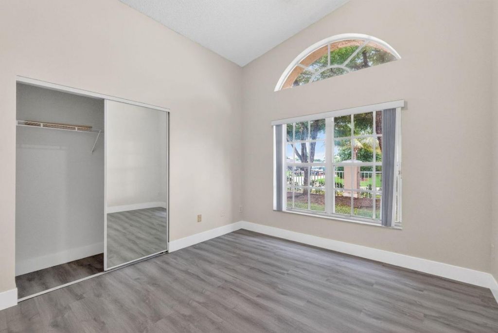 9910 Malvern Drive, Tamarac, FL 33321 Photo