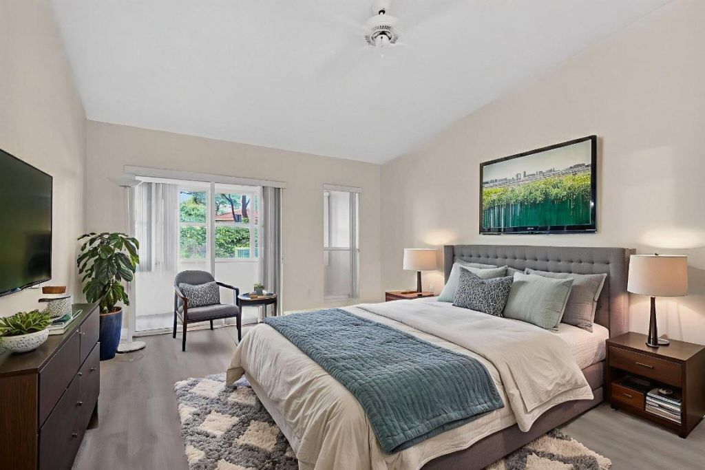 9910 Malvern Drive, Tamarac, FL 33321 Photo