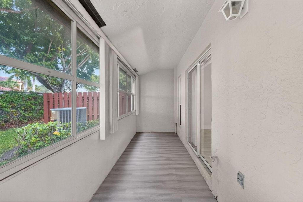 9910 Malvern Drive, Tamarac, FL 33321 Photo