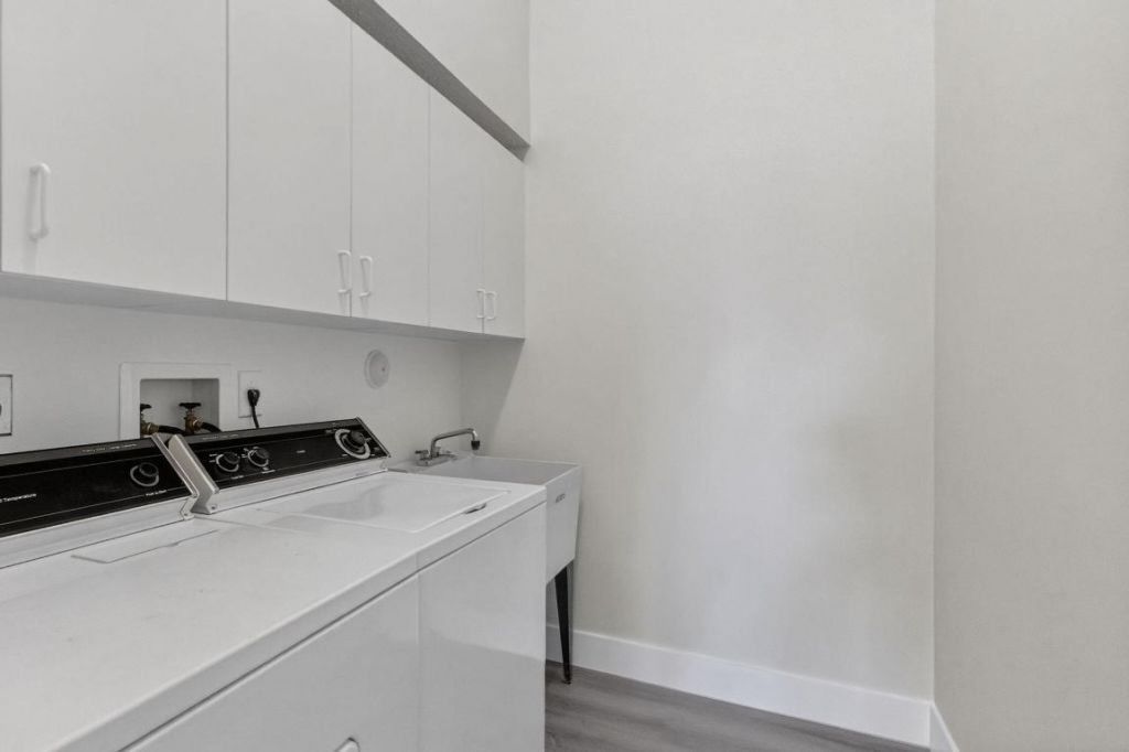 9910 Malvern Drive, Tamarac, FL 33321 Photo