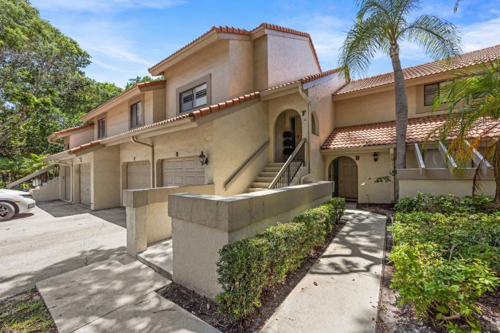5710 Coach House Circle, Unit F, Boca Raton, FL 33486 Photo