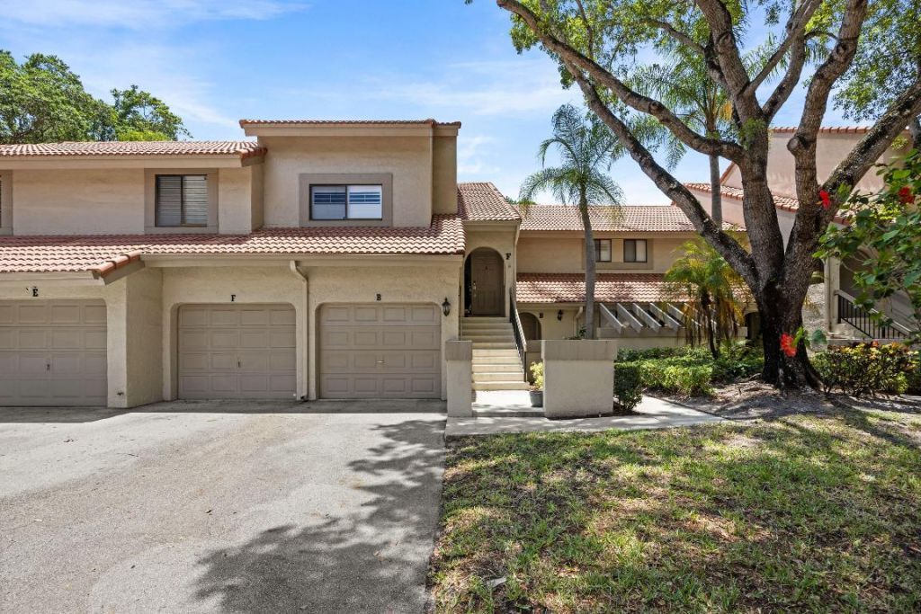 5710 Coach House Circle, Unit F, Boca Raton, FL 33486 Photo