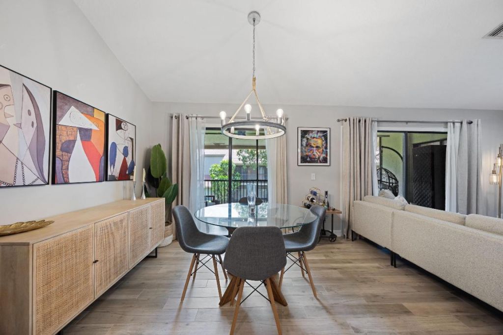 5710 Coach House Circle, Unit F, Boca Raton, FL 33486 Photo